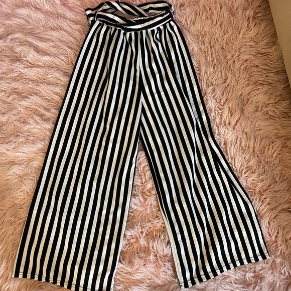 High Waisted Stripes Wide Leg Pants Size: One Size - Picture 2 of 6